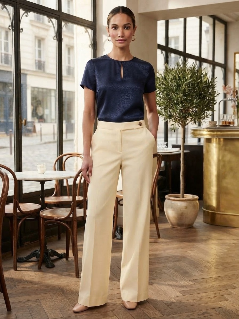 Tommy Bahama Navy Top with Cream Wide-Leg Pants - Picture 1 of 5